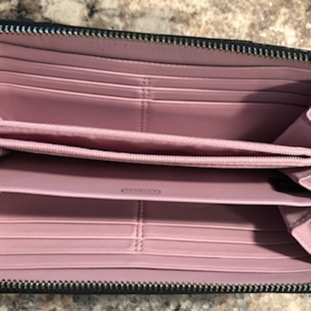 Coach Wallet - Picture 2 of 2